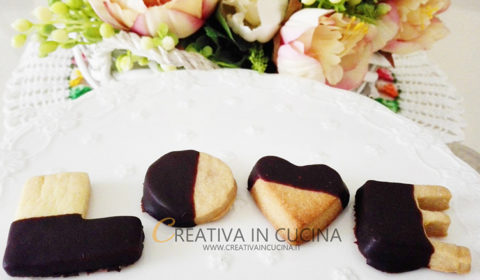 Biscotti di San Valentino al burro, classici, cacao e caffè ricetta di Creativaincucina