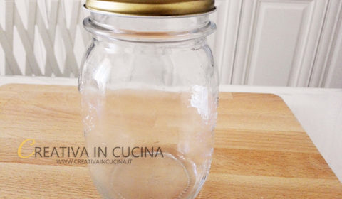 Come sterilizzare i vasetti in vetro per le conserve