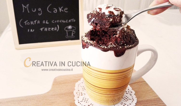 Mug cake torta al cioccolato in tazza ricetta di Creativa in cucina