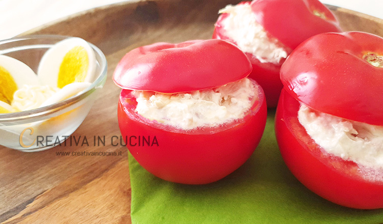 Pomodori ripieni di tonno ricetta di Creativa in cucina