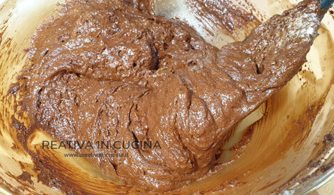 Muffin al cioccolato senza lievito e farina ricetta di Creativa in cucina