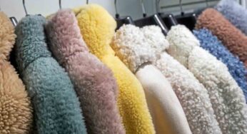 Tappeti e cappotti in pelliccia sintetica: come lavarli e rimetterli a nuovo prima dell’inverno