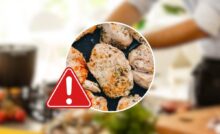 cucina, petto di pollo e segno